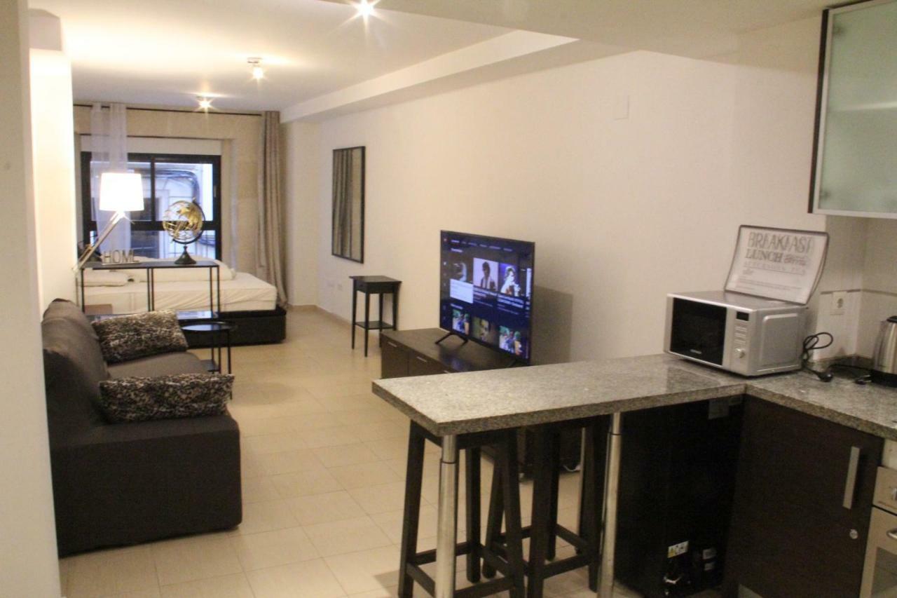 Sunny Apartments, Historical Centre Аликанте Екстериор снимка